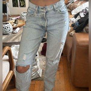 Light blue revice jeans!